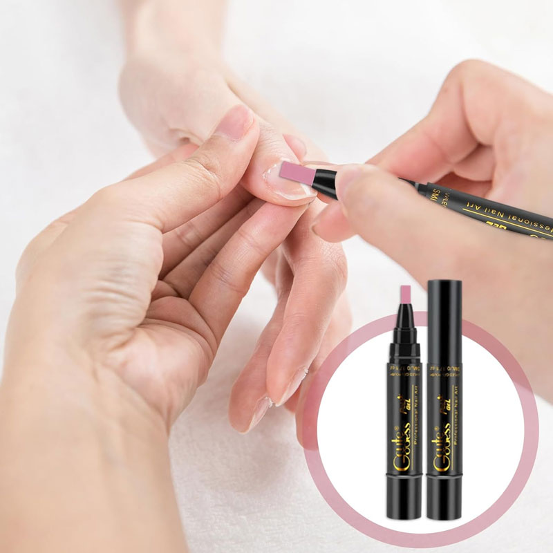 đ
3-i-1 nagellackspenna i ett steg â Enkel, snabb och strĂ„lande vacker! âš